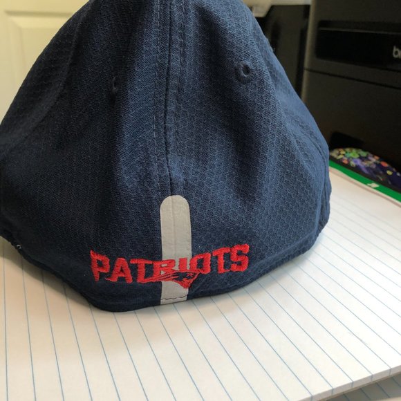 New Era Patriots Team Color Training Camp 39THIRTY Flex Hat L/XL - MINT! - Picture 4 of 6